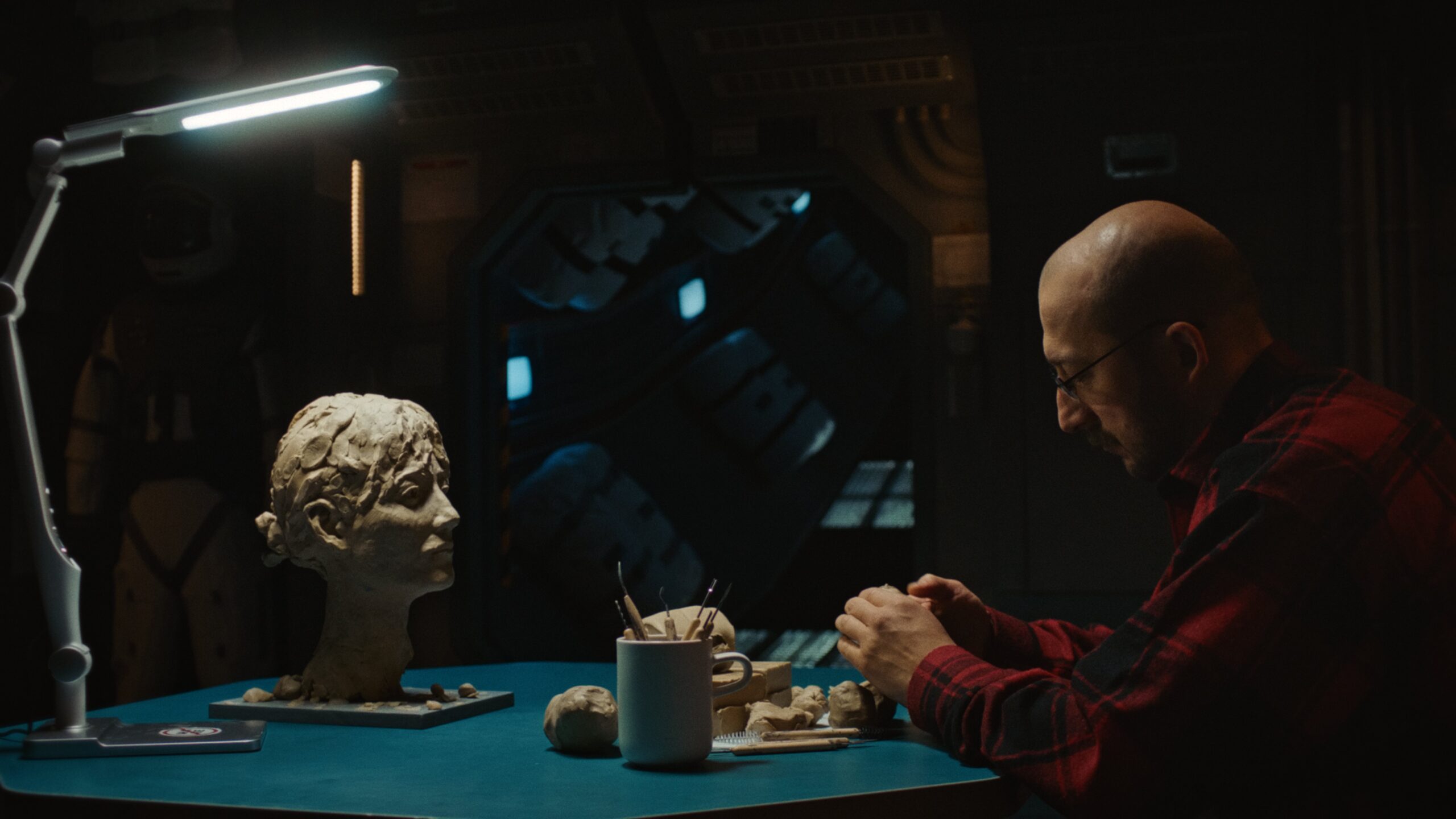Cena do filme Você é O Universo de Pavlo Ostrikov